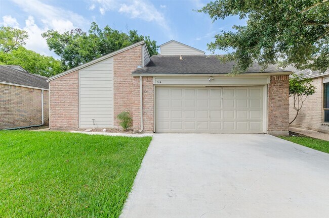 Building Photo - 514 Shady Dale Dr