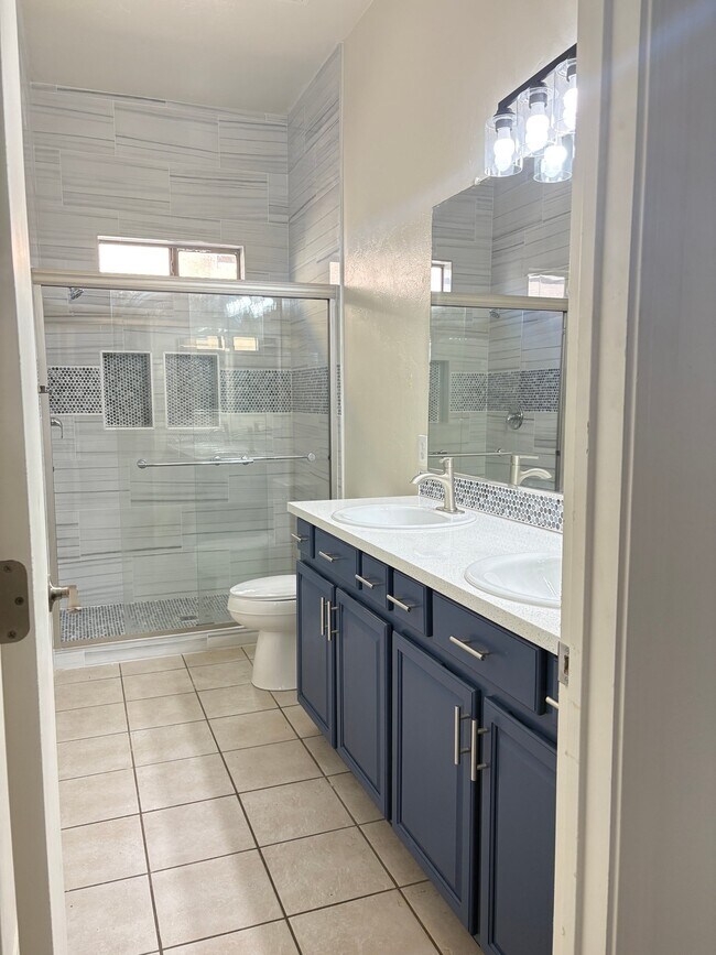 Foto del edificio - 8519 E Seabury Ct