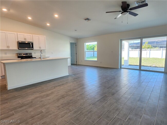 Foto del edificio - 147 SW 31st Terrace