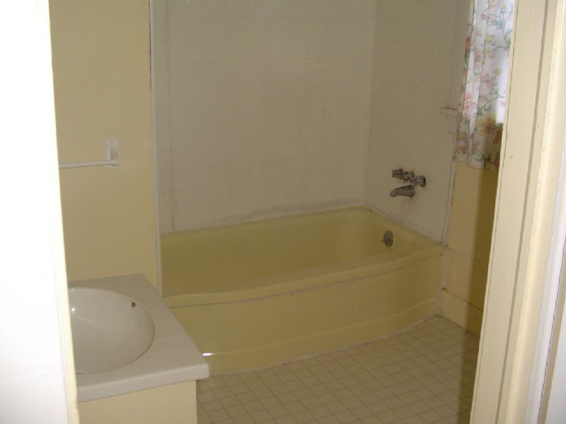 Foto del edificio - East Springfield/Thurston home