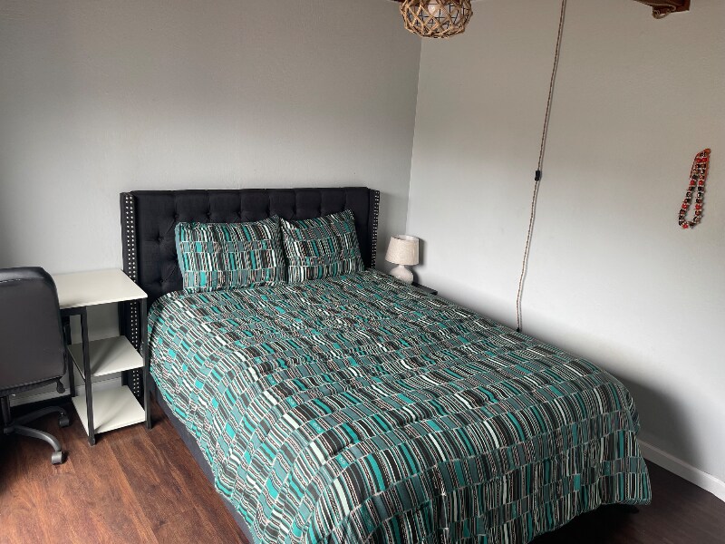 Foto principal - 2351 Austin St