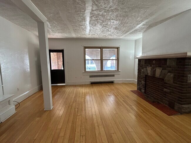 Living Room p2 - 191 Zerby Ave
