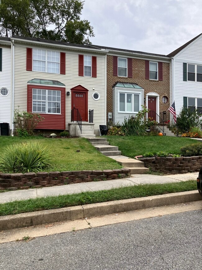 front of residence - 1867 Norhurst Way N