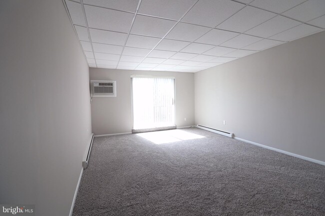 Building Photo - 3421 West Chester Pike