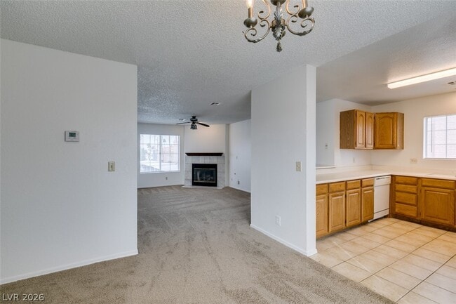 Building Photo - 1375 E Hacienda Ave