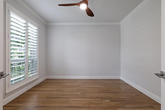 Foto del edificio - 1402 Adriane Ave