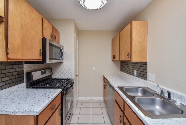 Foto del edificio - 315 Willowick St