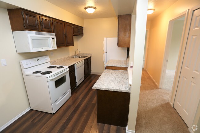 Interior Photo - Royalwood Apts.