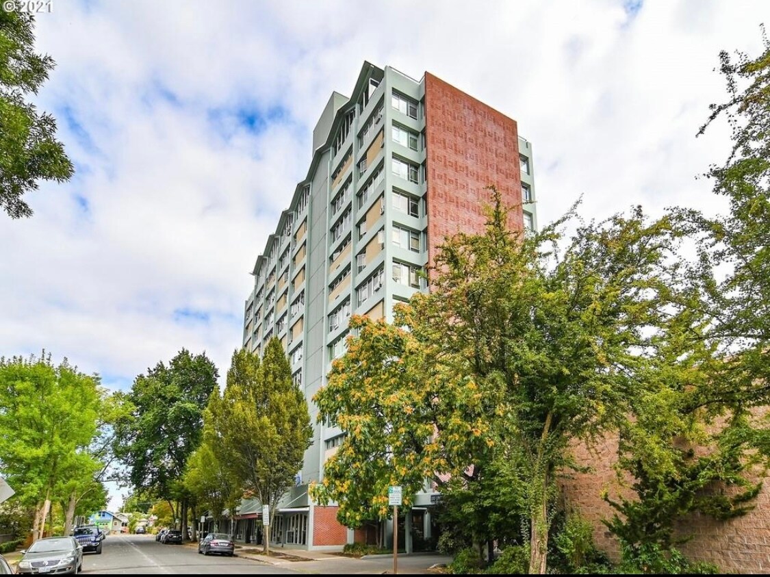 1313 Lincoln St Unit 908, Eugene, OR 97401 Condo for Rent in Eugene, OR