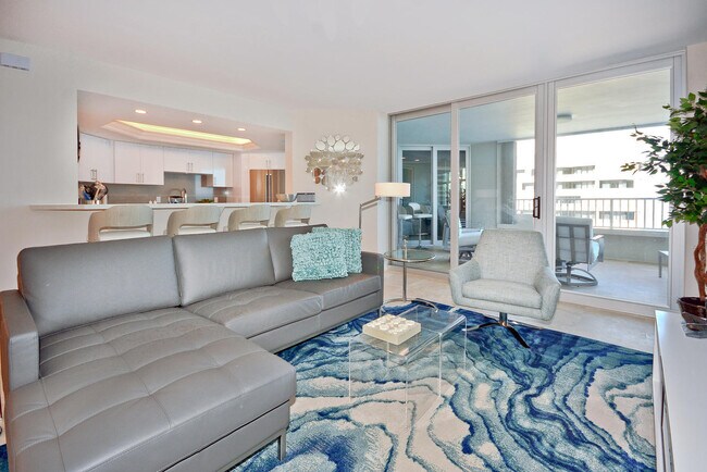 Building Photo - 5200 N Ocean Dr