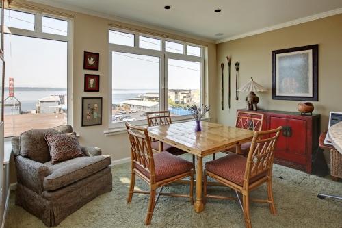 Foto del edificio - 2 bedroom in Seattle WA 98107