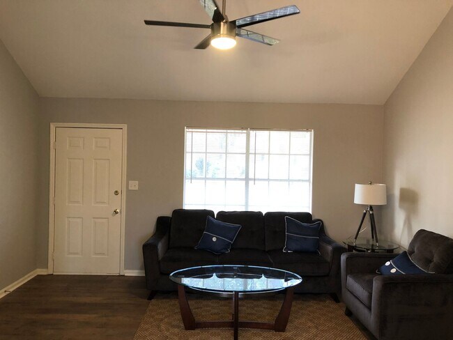 Foto del edificio - Home available in Hueytown! Available to View Now!!!