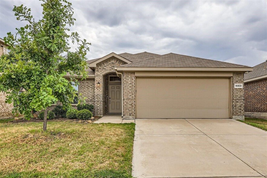 Foto principal - 14433 Serrano Ridge Rd