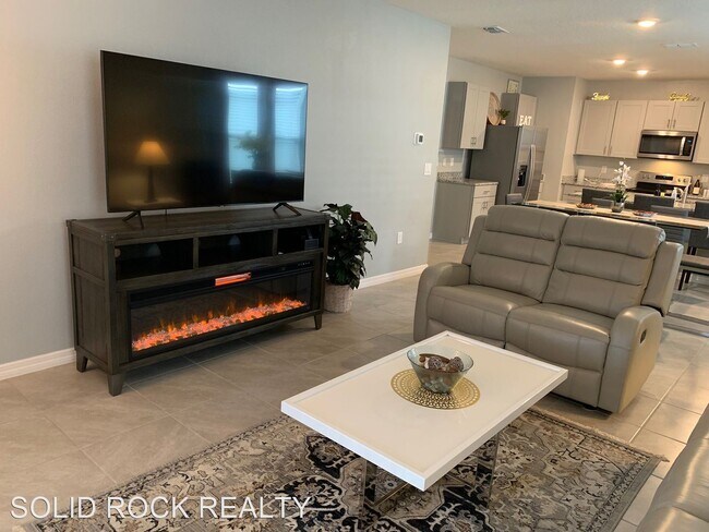 Foto del edificio - 3 br, 2 bath House - 842 Gunnison Dr