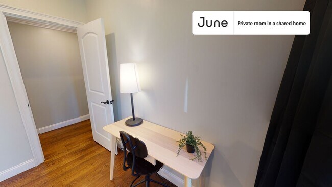 Foto del edificio - Room in Shared 4 bed/1.5 bath home in Brighton