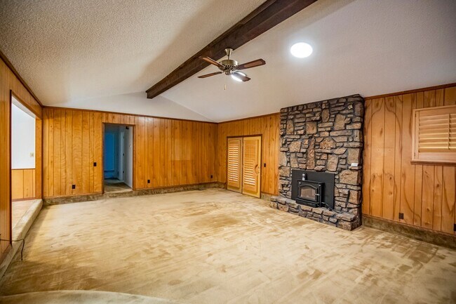 Foto del edificio - ***820 S. 13th Street***