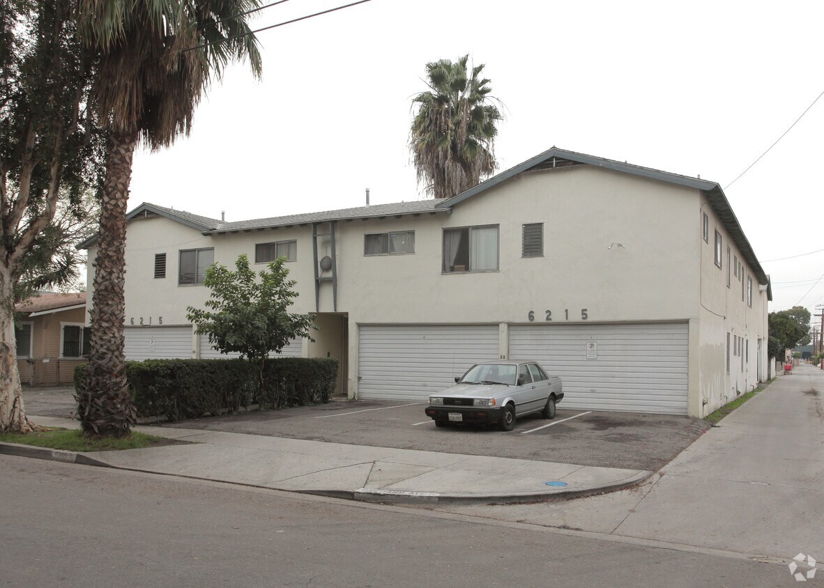 Foto principal - 6215 Orchard Ave