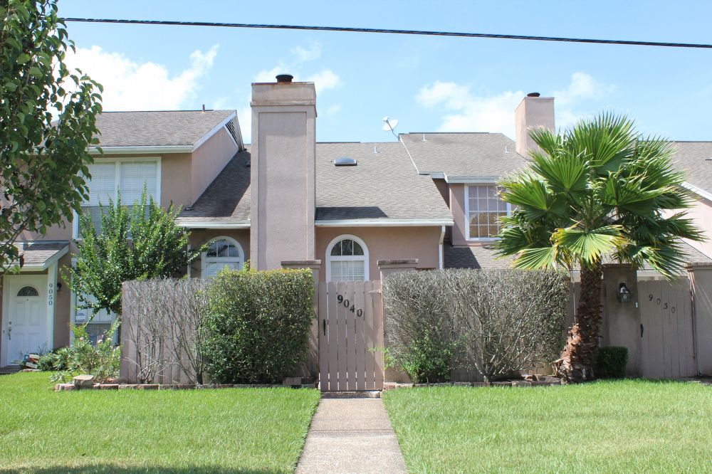9040 Manion Dr, Beaumont, TX 77706 Townhome Rentals in Beaumont TX