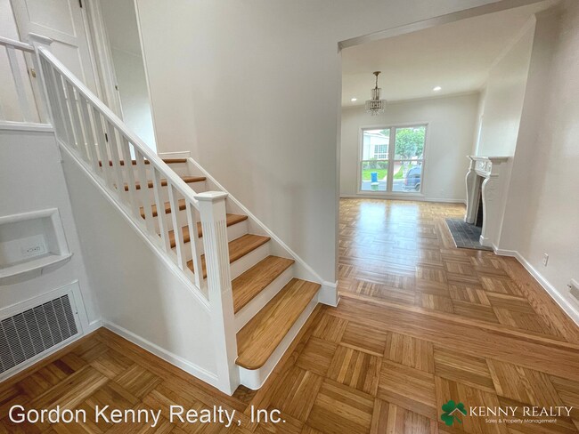 Building Photo - 3 br, 2 bath House - 187 Wilshire Ave