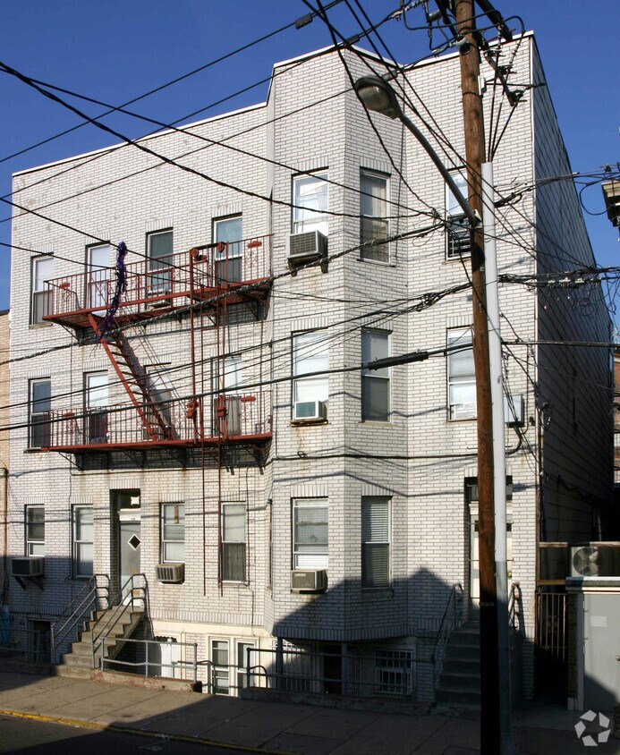 Foto del edificio - 528-530 38th St