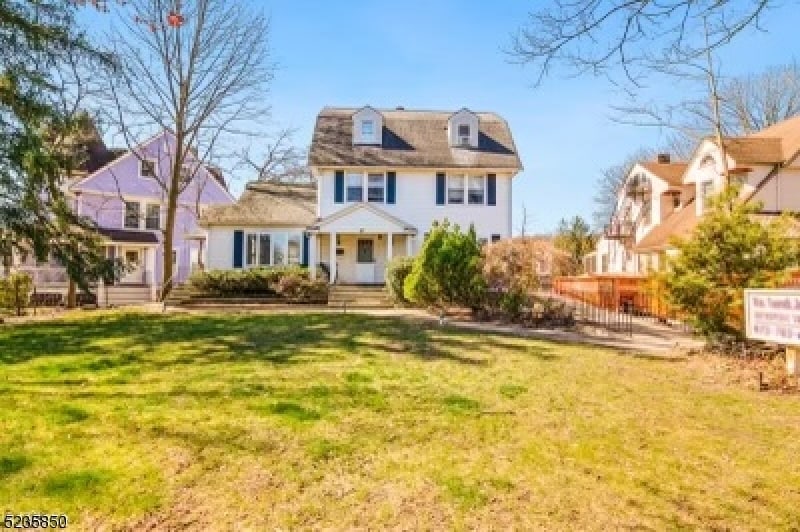 316 Claremont Ave, Montclair, NJ 07042 Room for Rent in Montclair, NJ