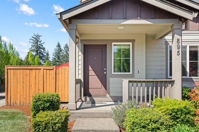 Foto del edificio - Beautiful Beaverton Home in Great Location with a Fenced Yard!