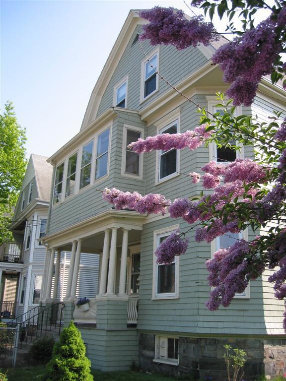 Building Photo - 132 Boston Ave