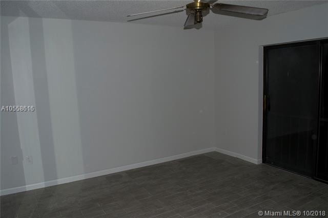 Foto del edificio - 5771 Washington St