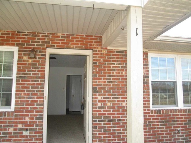 Foto del edificio - 1342 Halltown Rd