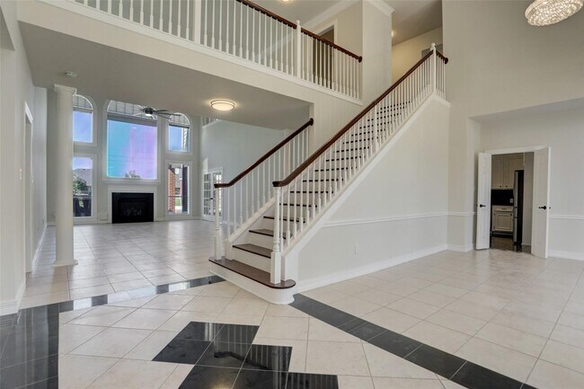 Foto del edificio - 5519 Bridlewood Dr