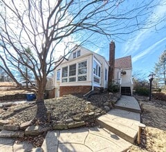 Building Photo - 1314 Burlington Terrace