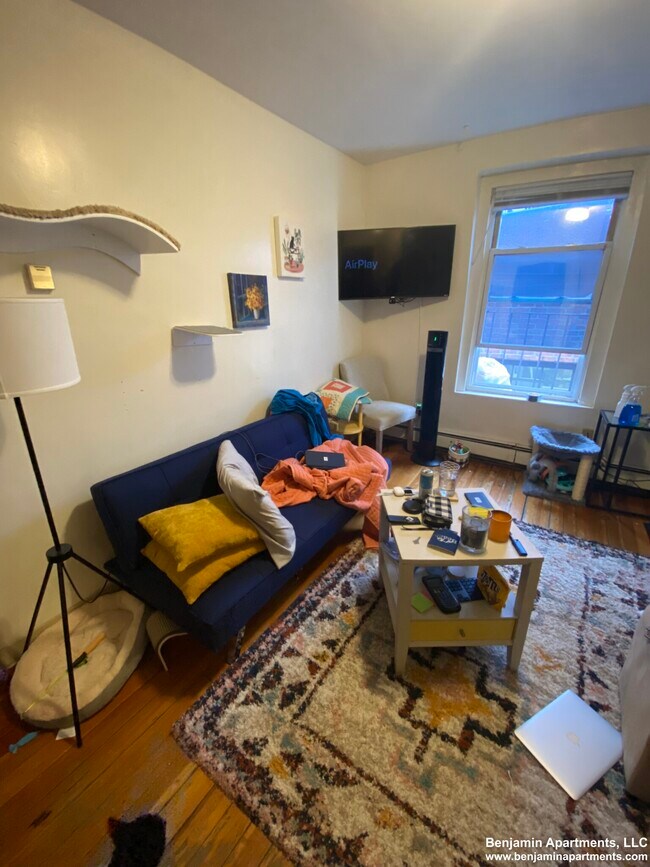 Foto del edificio - 232 Cambridge St