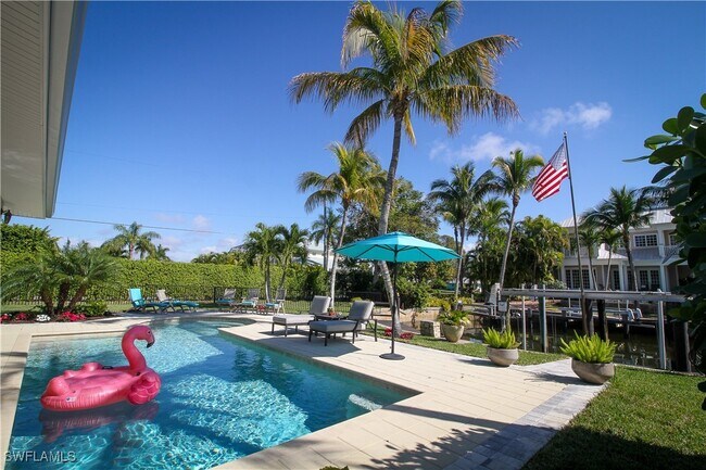 Building Photo - 1645 Mullet Ct