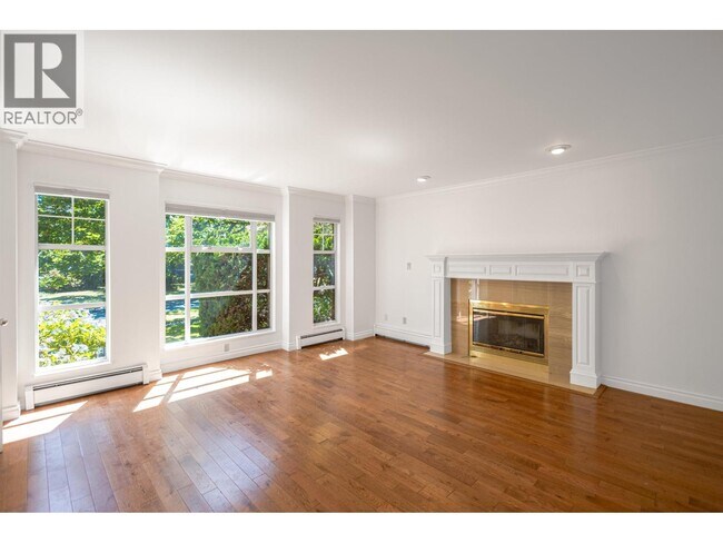 Building Photo - 3837 W 34th Ave