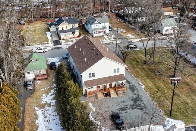 Foto del edificio - 127 Pine St