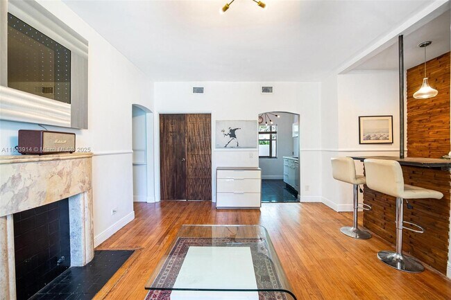 Foto del edificio - 1521 Meridian Ave