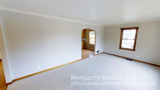 Building Photo - 1607 W Fair Ave