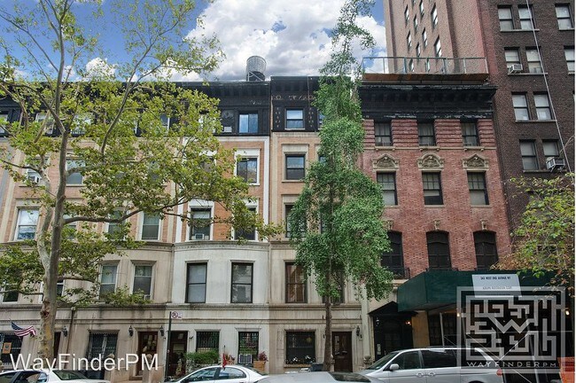 Building Photo - 307 W 71st St