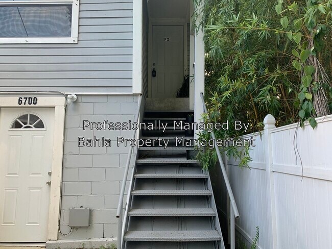 Foto del edificio - 6700 N Central Ave