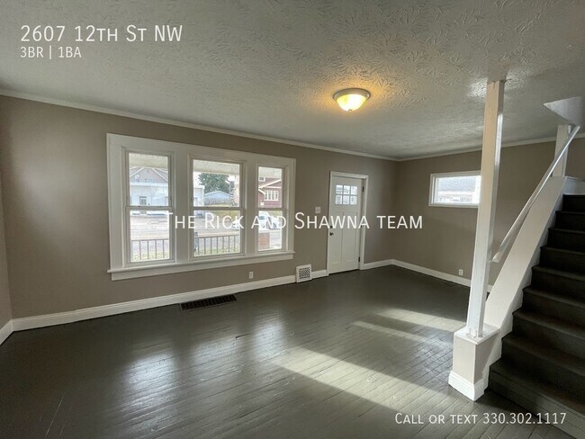Foto del edificio - Three bedroom one bathroom home for rent