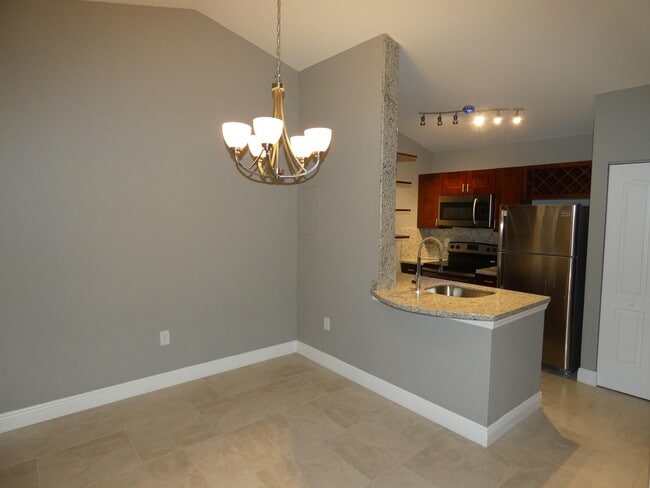 Photo - 2851 N Oakland Forest Dr House