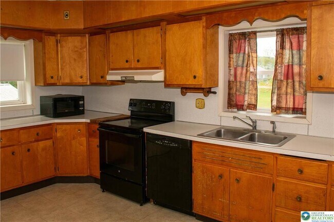 Foto del edificio - 3914 Mauch Chunk Rd
