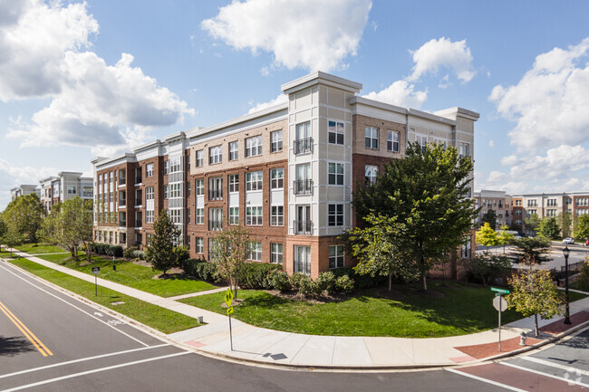 Building Photo - The Mark at Brickyard