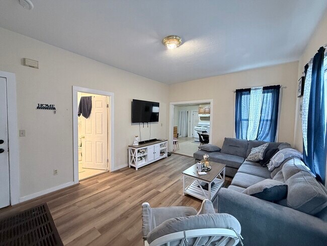 Foto del edificio - 7 Cottage St