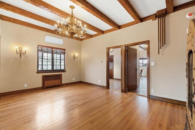 Foto del edificio - 2314 Palisade Ave