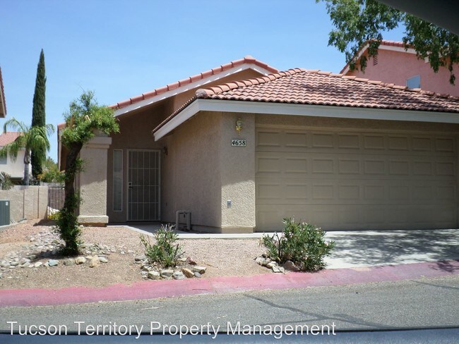 Foto del edificio - 2 br, 2 bath House - 4658 W. Knollside St.