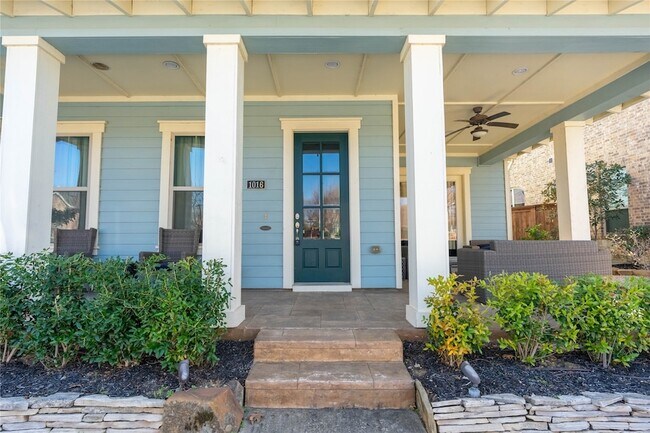 Foto del edificio - 1016 Peacock Blvd