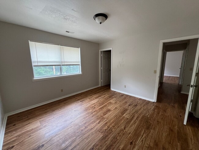 Building Photo - 428 Kays Ln
