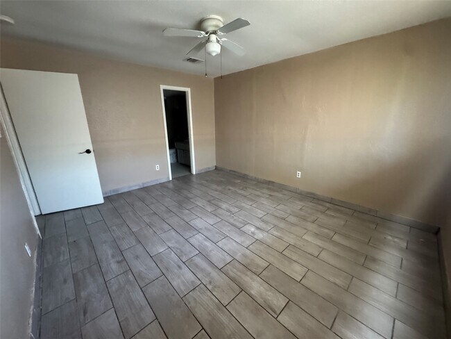 Foto del edificio - 2170 Winter Bay Ln