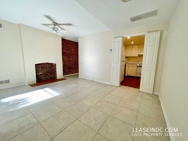 Photo - 1501 R St NW Apartment